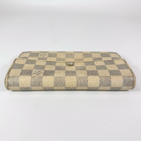 Louis Vuitton Long Wallet - Picture 5 of 9